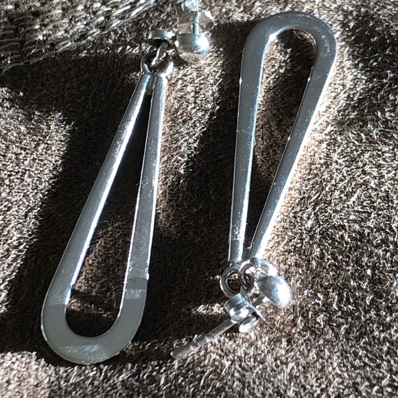 NWOT Sterling Silver Tear Drop Pierced Earrings - Picture 3 of 5